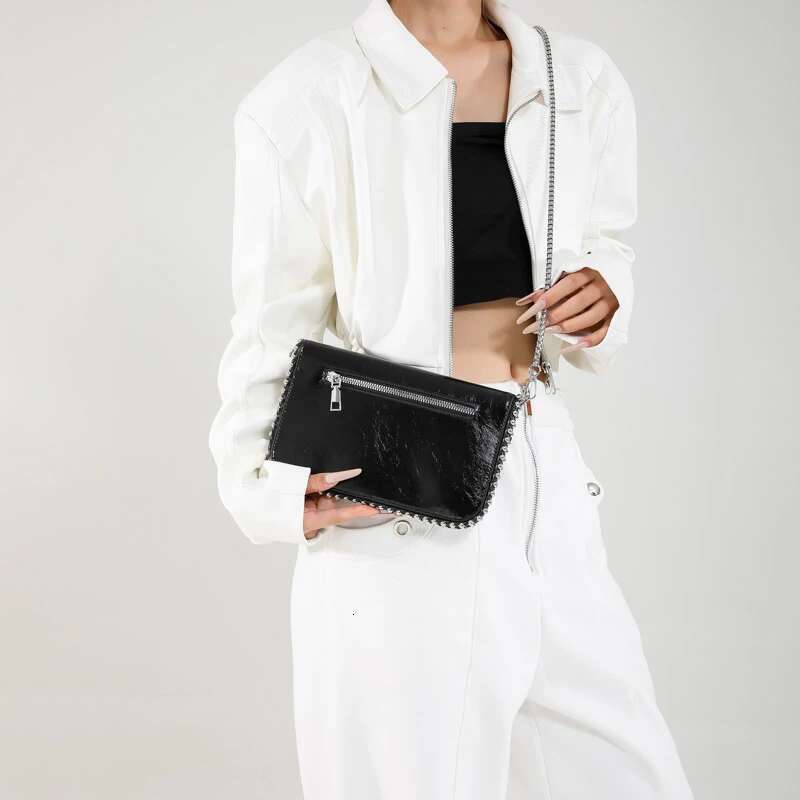 PU Clutch Bag Leather Shoulder Side for Women Chain Mobile Phone Purses Crossbody Bags Ladies Punk Fashion Handbag