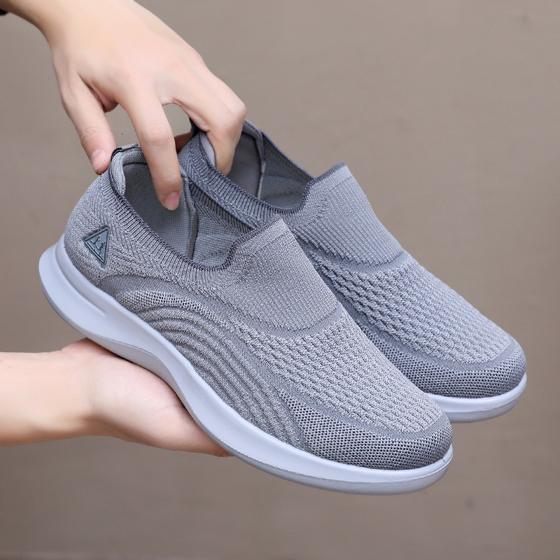 Spring And Autumn New Casual Shoes Soft Bottom Versatile Shallow Mouth Breathable Fashion Men S Lazy Shoes Ddmysaturn