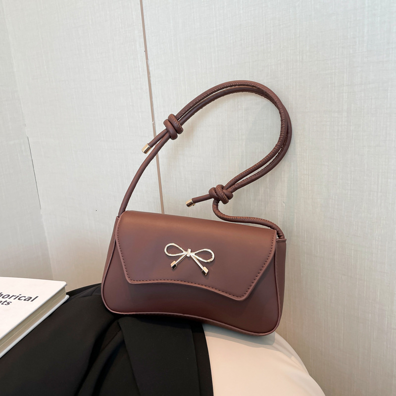 New Solid Color Luxury Bag New Free Delivery Designer Bag Beautiful Fashion Korean Version Bow Western Style 2025 Spring Single Shoulder Casual Undera