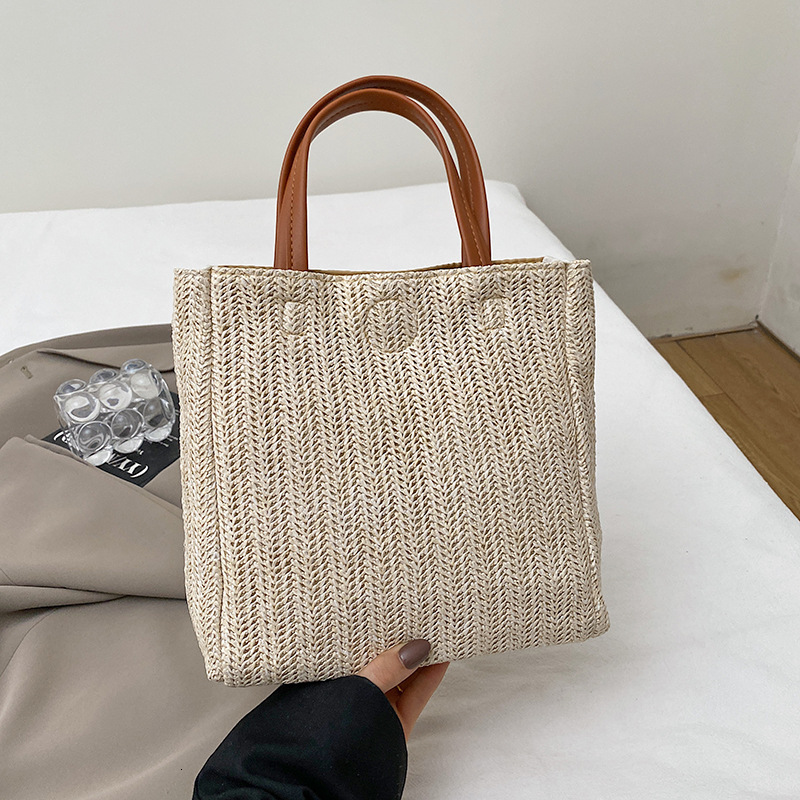 2025 New Summer Color Matching Versatile Hand Large Capacity New Free Delivery Designer Bag Simple Handbag Luxury Bag Straw Woven Tote Bag