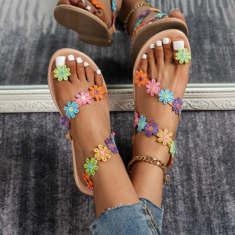 Top quality Brand High Quality New Style Free Delivery Designer Bag Bohemian Sandals 2025 New Ethnic Style Colorful Flower Flat Shoes for Women, Large