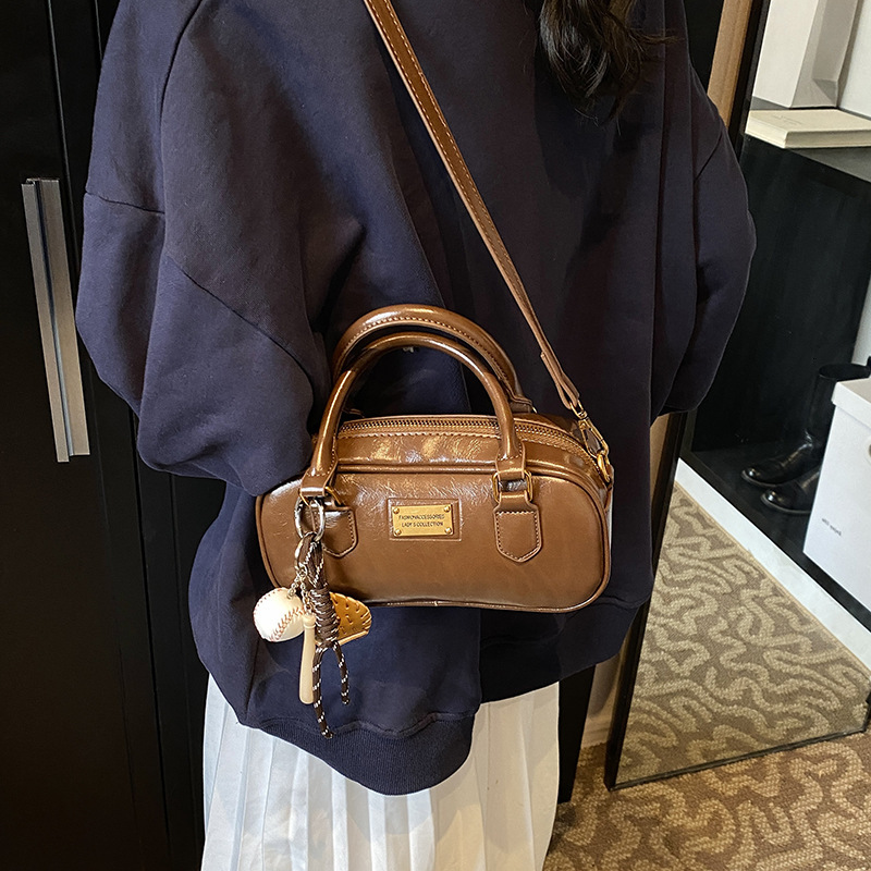 High Quality Brand High-quality New Model Free Delivery Designer Bag Niche Handheld Bowling Ball Women's Texture Single Shoulder Crossbody Bag