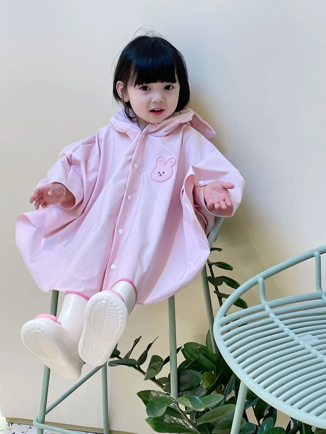 Childrens teddy bear raincoat hooded cloak cartoon raincoat primary school student kindergarten portable rain gear clothes 250515