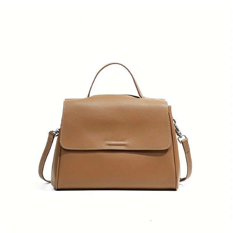 Real Leather Female 2025 New Commuter Tote Bag Joker, Niche, High Sense, Large-Capacity One-Shoulder Handbag