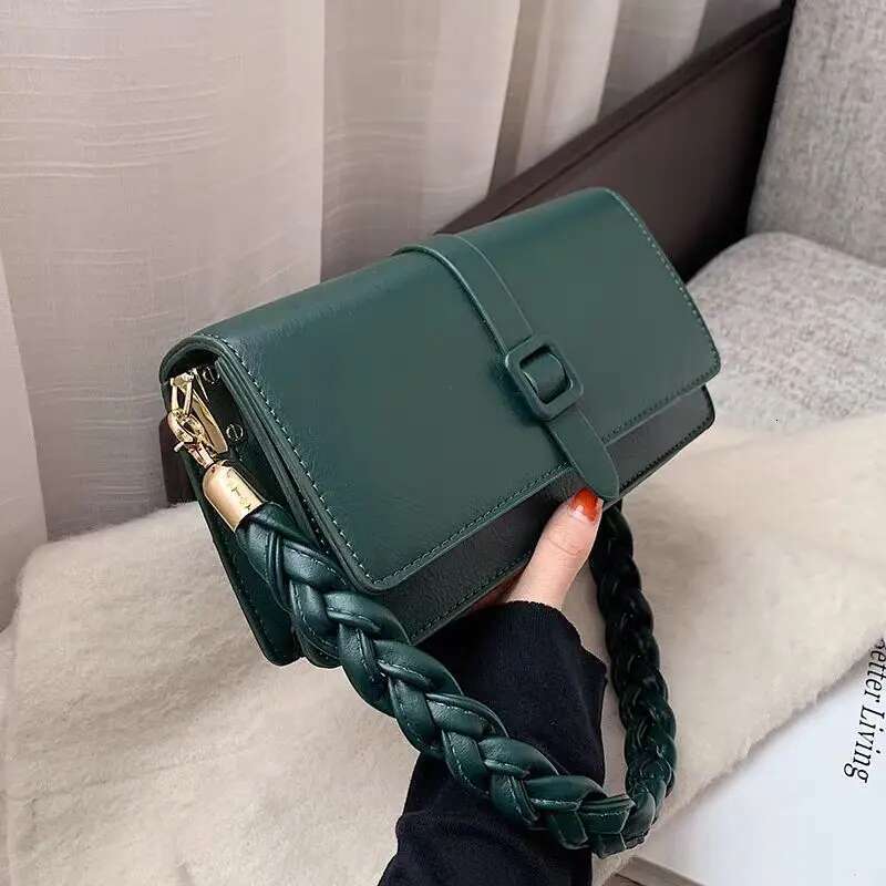 Ladies' Trendy High-End Fashion Crossbody Handbag, Niche Single Shoulder Square Mobile Phone Bag, Small Leather Bag