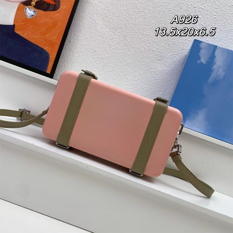 Designer Clutch Bag Simple Mini Crossbody Bag Portable Wash Bag Frosted Aluminium Small Luggage Bag