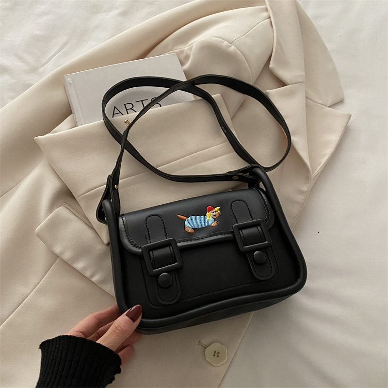 Free Delivery Designer Bag Winter Popular Sausage Dog Small For Women 2025 New Trendy And Versatile Crossbody Cambridge Mailman Luxury Bag