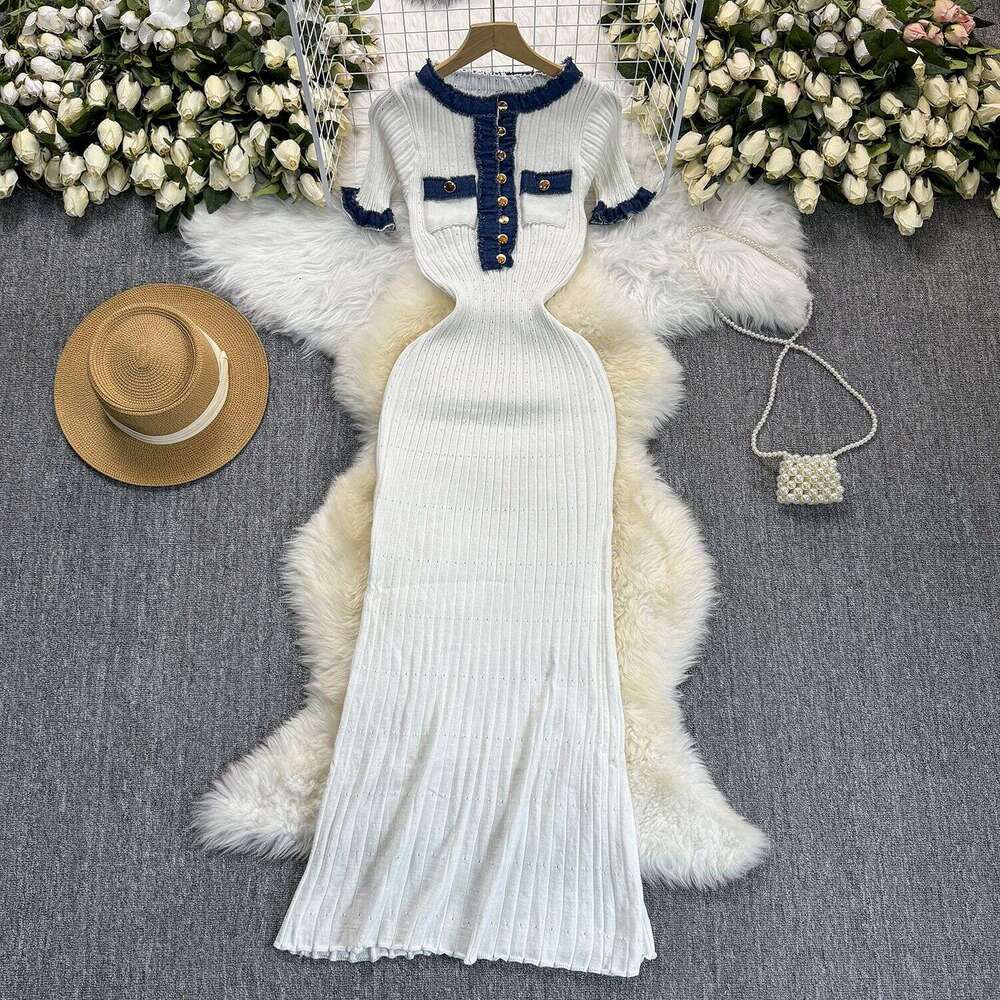 White Dress Maxi Dress Wind Contrasting Color Round Neck Metal Buckle Slim Knit Dress For Women, Elastic Tight Fitting, Hip Hugging, Woolen Dress, Lon