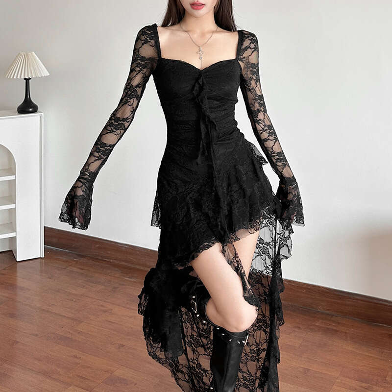 Wind 2025 Spring/Summer New Women's Solid Color High Waist Fashion Square Neck Long Sleeve Lace Splicing Dress