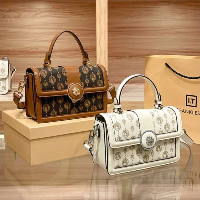 Brand Women's Handbag 2025 New Model, High-End Texture, Niche Designer Light Single-Shoulder Crossbody Bag, Retro Square
