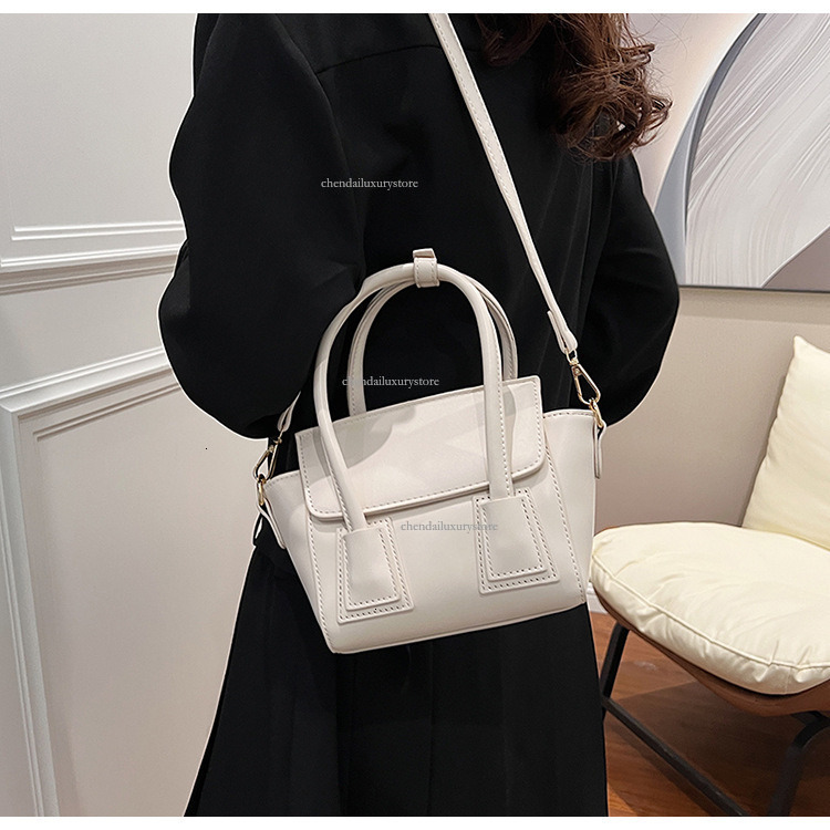 2025 Women's Simple Shoulder Bag Free Shipping Fashionable High Texture Designer Handbag Handheld Bucket Bag Underarm Crossbody Bag Workplace Lux