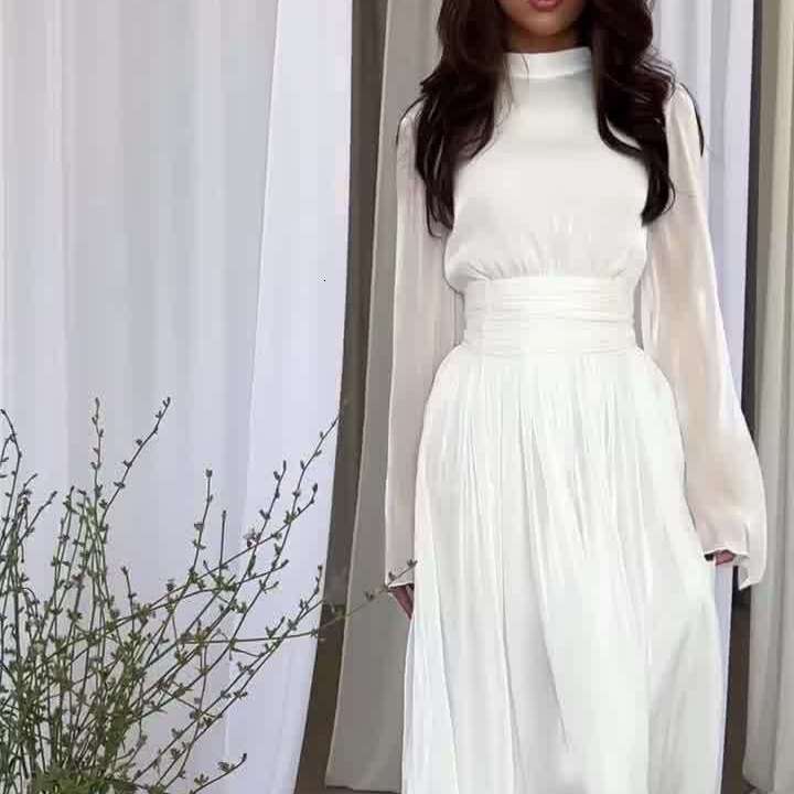 Autumn New Fashionable French Round Neck Waist Fold Light Luxury Style Dress