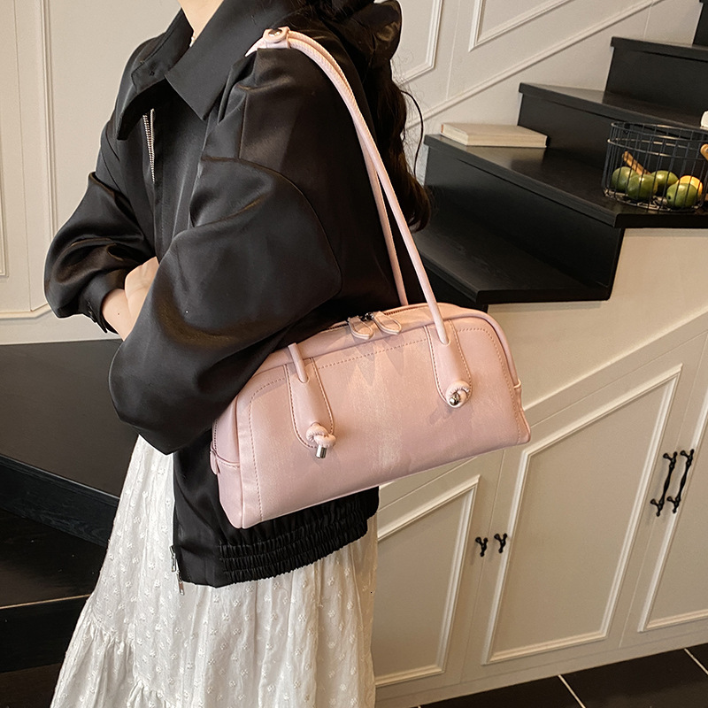 Large capacity bowling for women 2025 new fashionable simple Boston bag, stylish and versatile single shoulder armpit bag