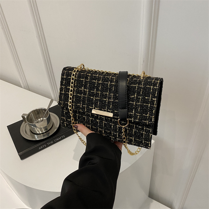 Free Delivery Designer Bag Baobao 2025 Xiaoxiangfeng Women's One Shoulder Crossbody Bag Unique Design Woolen Underarm Chain Small Square Bag Luxu