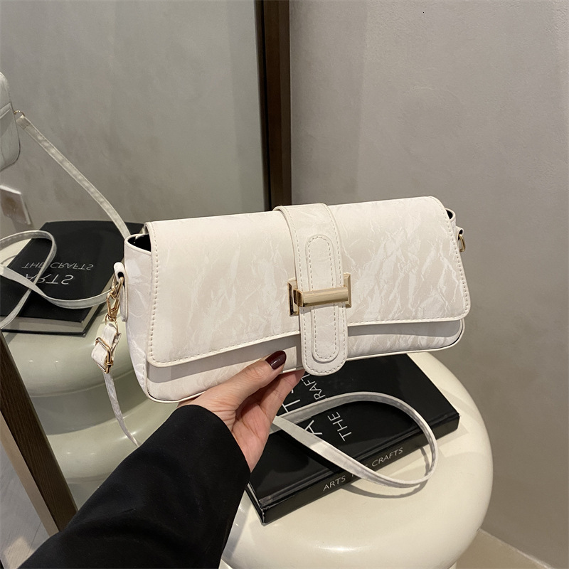 French Niche Design For Women New Popular Luxury Bag Versatile Crossbody Bag Highend Single New Free Delivery Designer Bag Shoulder Armpit Baguette Ba