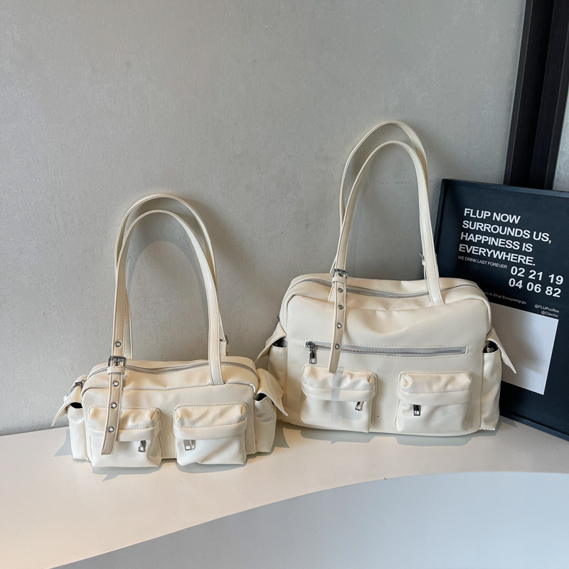 2025 New Personalized Soft Face Versatile Large Capacity Leisure Underarm for Women's Travel, Multi Pocket Single Shoulder Bag Trendy