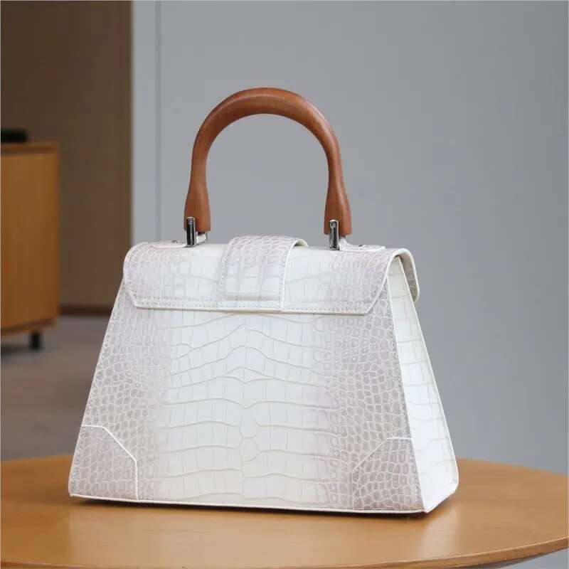 Brand Women's Handbag 2025 Fashionable Light New Designer High-End Temperament Wooden Handle Crossbody Shoulder Bag
