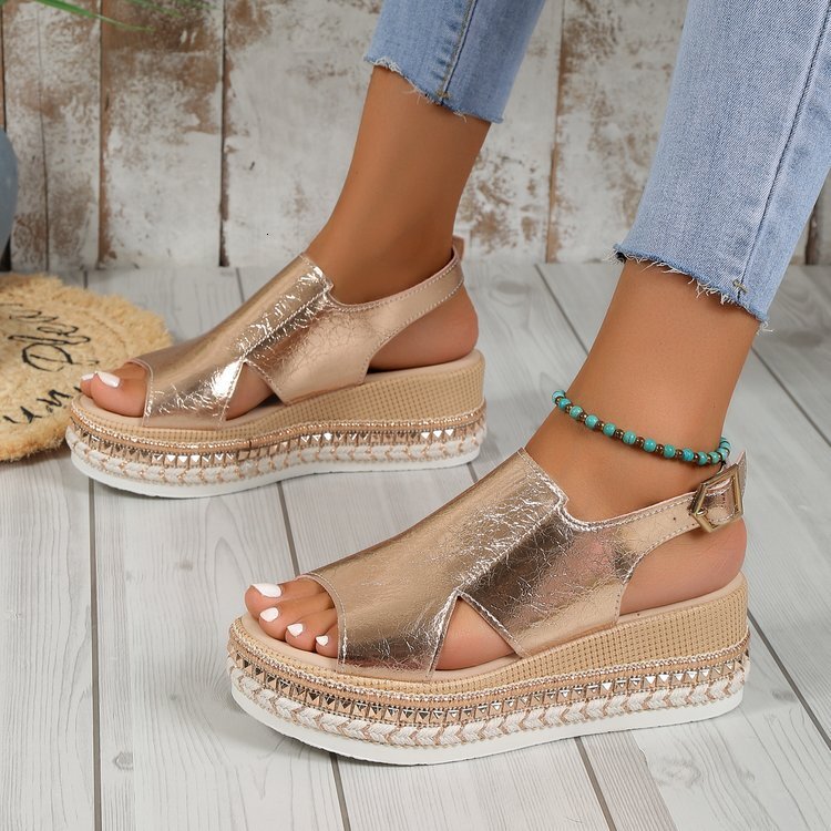 Quality Brand High Quality New Style Free Delivery Designer Bag 2025 Summer New Large Fish Mouth Buckle Slope Heel For Fashion Thick Bottom Bright Fac