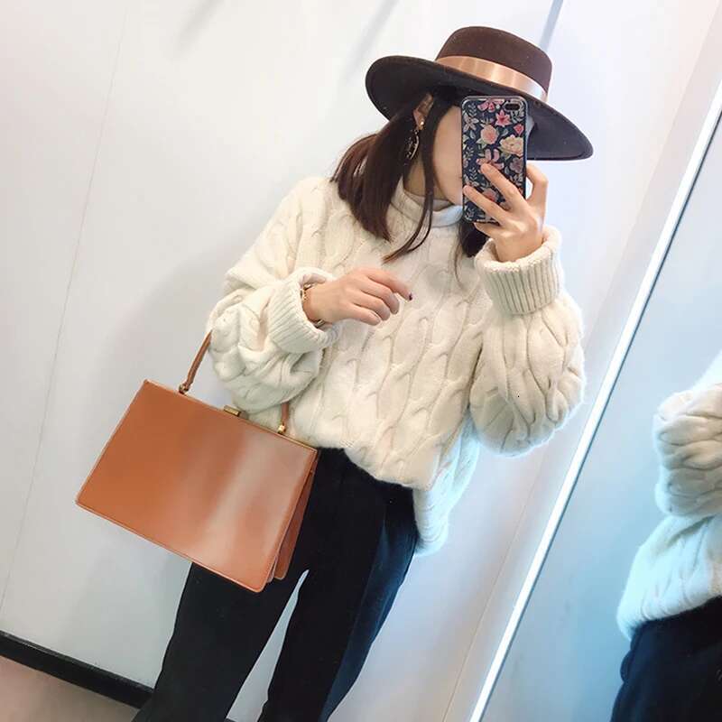 Vintage Clasp Women Handbags Medium Metal Frame Design High Quality Female Tote Bag