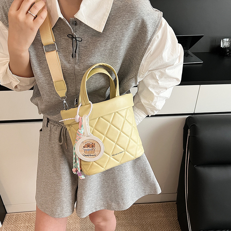 2025 New Lingge Embroidery Line Commuter Handheld Bucket for Women's Leisure Versatile Simple Solid Color Single Shoulder Crossbody Bag