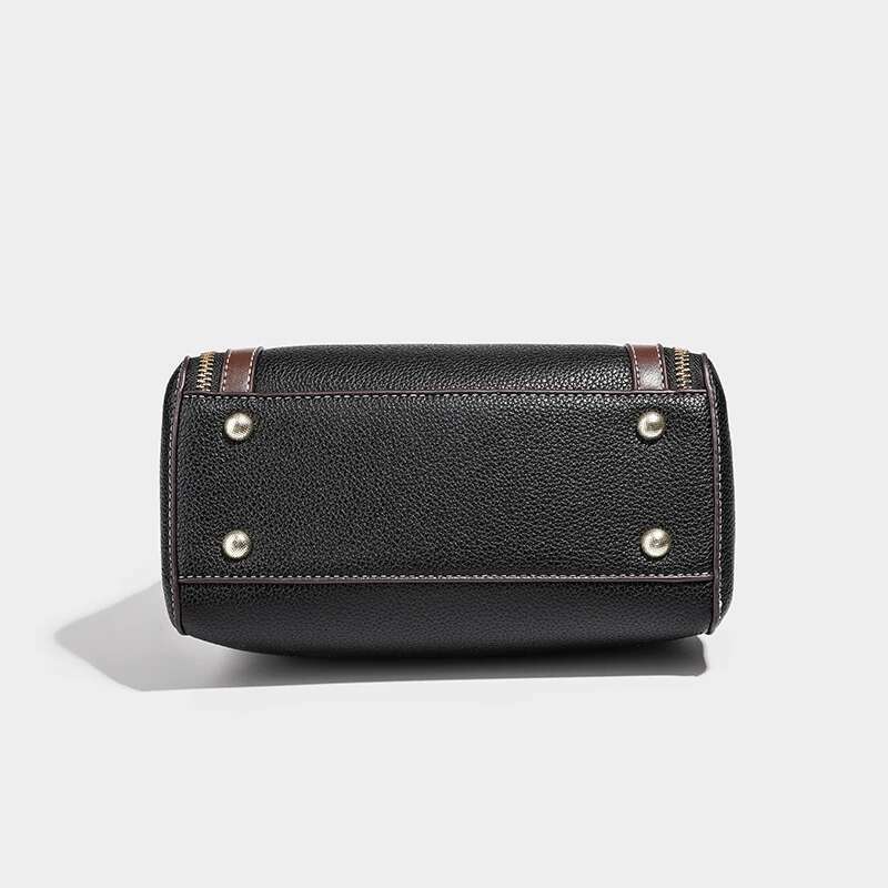 Women Handbags Female Designer Brand Shoulder Bags For Travel Weekend Outdoor Feminine Bolsas Leather Large Messenger Bag Winter