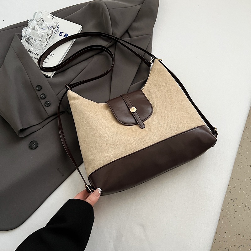 Free Delivery Designer Bag End Ladies' Large Capacity Women's New 2025 Casual Commuting Winter Single Tote Hand Held Shoulder Luxury Bag