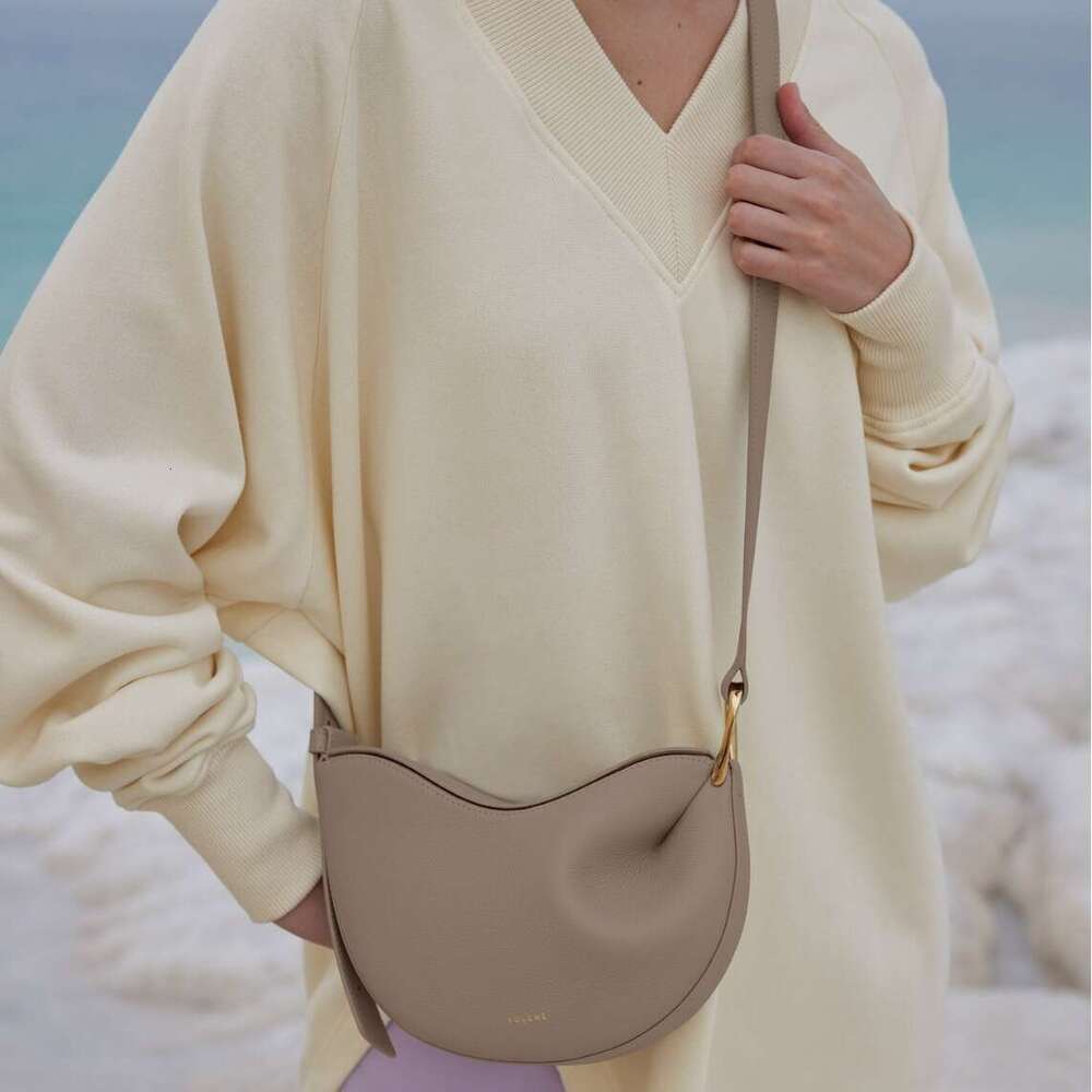 Women's Bags Designer Bag New Light Luxury High-End Gold Buckle Crossbody Single Shoulder Hand-Held Women's Bag