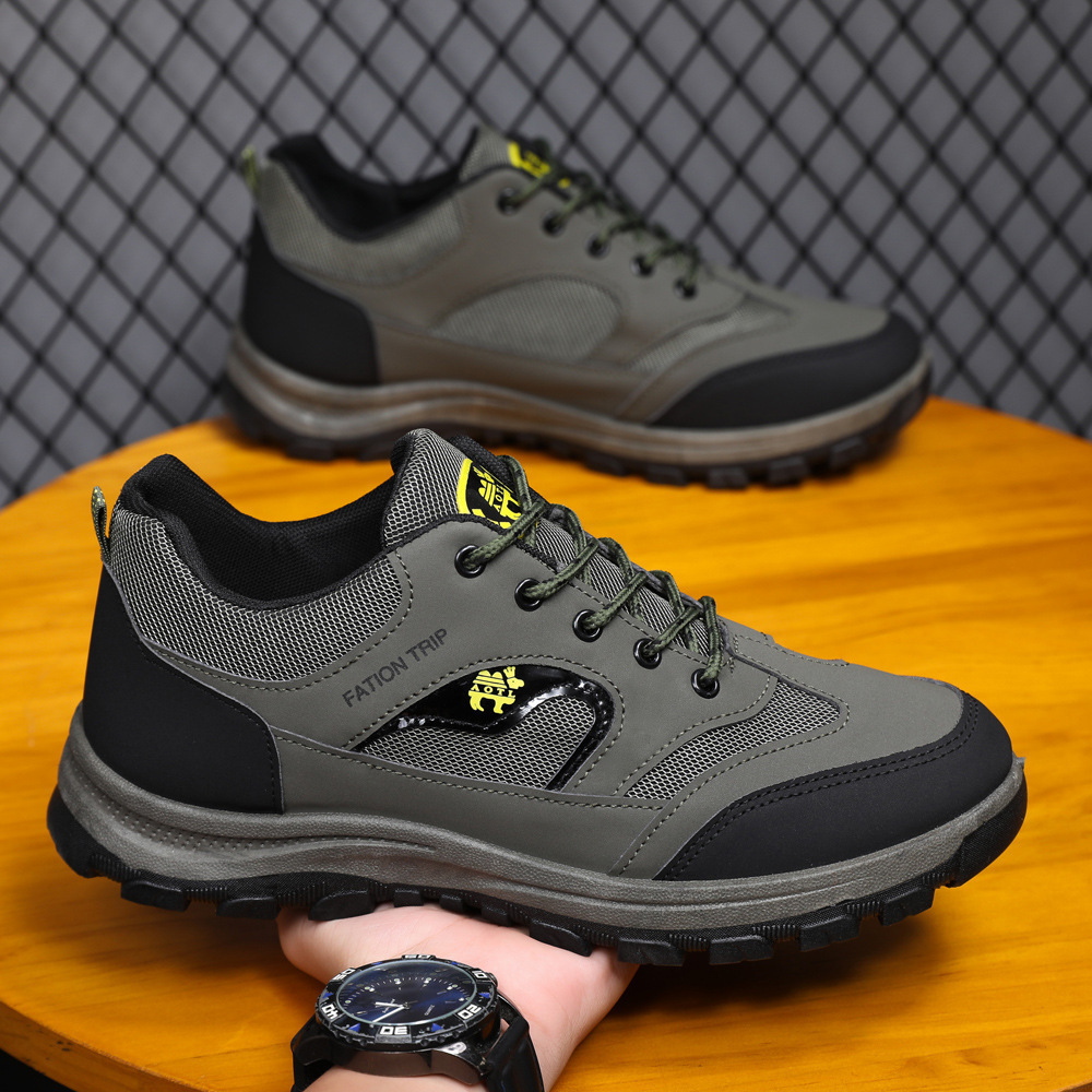 Outdoor hiking men's casual sports autumn and winter velvet cotton shoes, thick soled running shoes