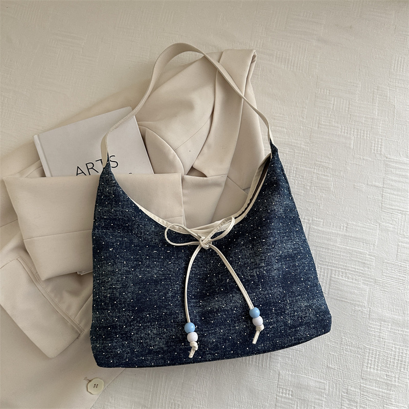 Leisure Commuting Large Capacity Bag For Women 2025 New Stylish Contrasting Color Shoulder Handheld New Free Delivery Designer Bag Luxury Bag Tote Bag
