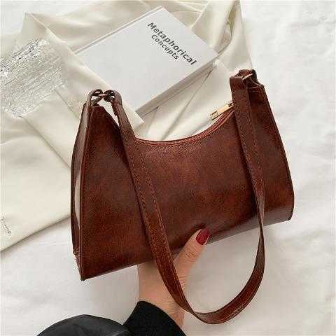 Women's Elegant Minimalist Shoulder Clutch Bag Trendy All-match Baguette Bag Classic Shoulder Bag For Work Daily Use Summer 2025 Fall Outfits Fal