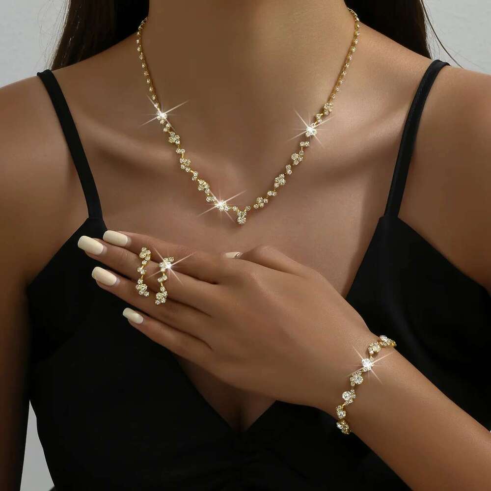 4-Piece Women's Flower Necklace With Earrings And Bracelet Set, Wedding Party Accessories