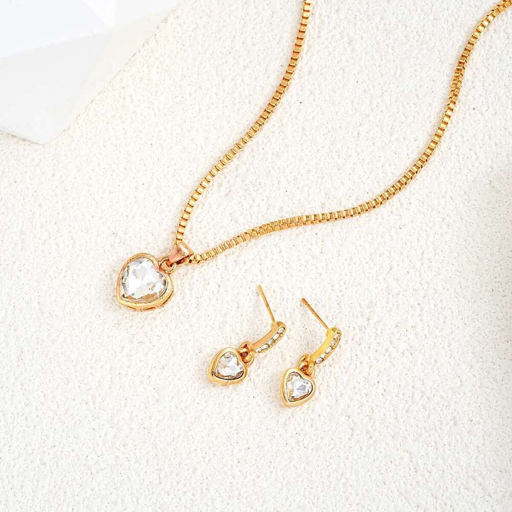 3 Pcs Of Earring Pendant Necklace For Women Exquisite Fashion Rhinestone Double Heart Jewelry Set Gift