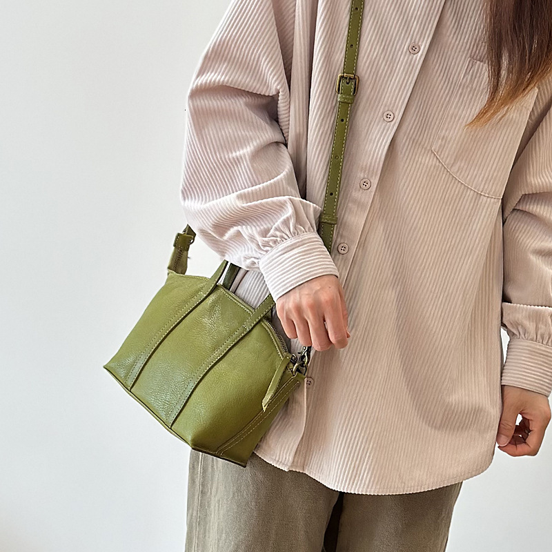 2025S designer mini shell genuine women top layer cowhide shoulder crossbody bag vegetable tanned leather Korean version artistic handbag soft