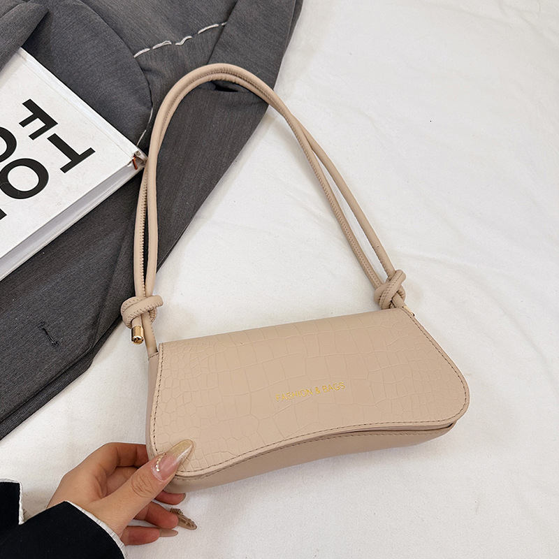 Niche Luxury Bag Texture Armpit New Free Delivery Designer Bag 2025 Spring/summer New Crocodile Pattern Small Square Bag Stylish Commuting Shoulder Cr