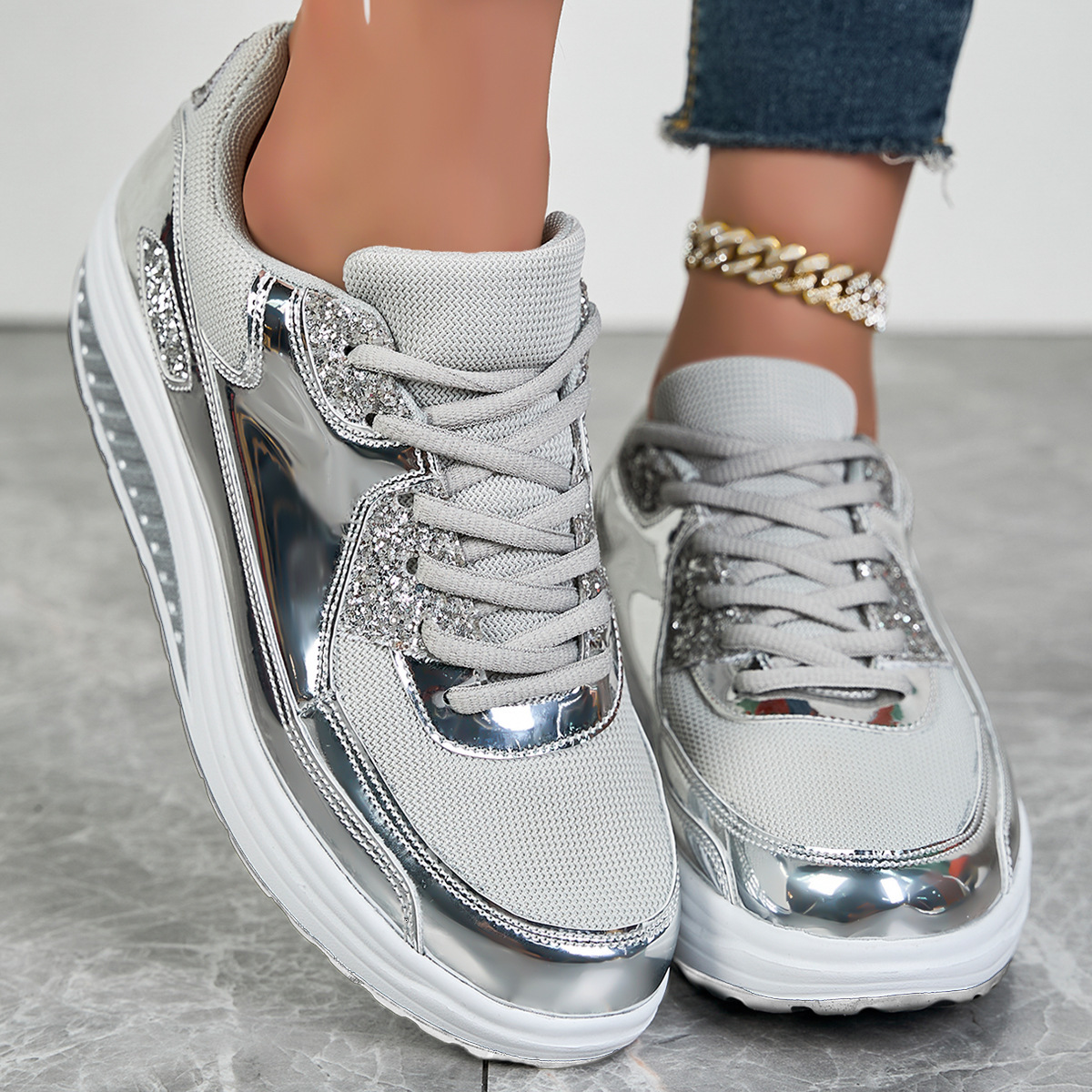 Casual Shoes New Swinging Bottom Gold Bright Mesh Casual Sports Outdoor Large Shoes Ddmysaturn