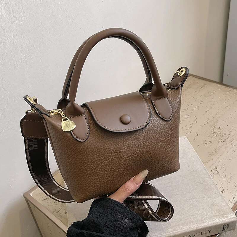 Stylish Vintage Leather Crossbody Purse - Casual Handbag With Paris Fashion Letter & Adjustable Shoulder Strap