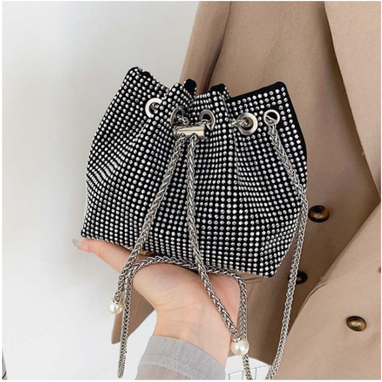 Top brand high-quality new free delivery designer bag with diamond inlay and drawstring fashion design crossbody bag for women's shiny diamond ch