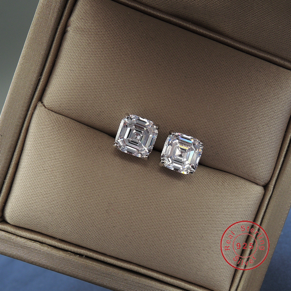 Choucong Ins Top Sell Stud Earrings Simple Fine Jewelry Real 100% 925 Sterling Silver Princess Cut White Lab Moissanite Diamond Party Women Wedding Br