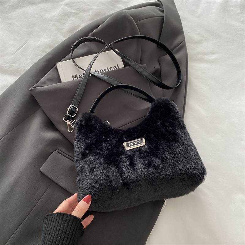 Free Delivery Designer Bag Autumn And Winter Fashion Plush Hand For Women 2025 Fashionable Single Shoulder Crossbody Hairy Bag Luxury Bag