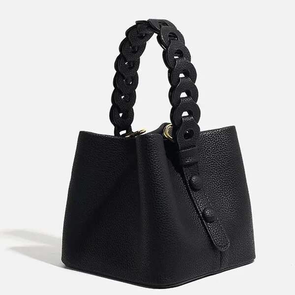 New Hollowed Out Hand-Held Soft Leather Lychee Pattern Drawstring Bucket Bag, Fashionable And Versatile Women's Bag
