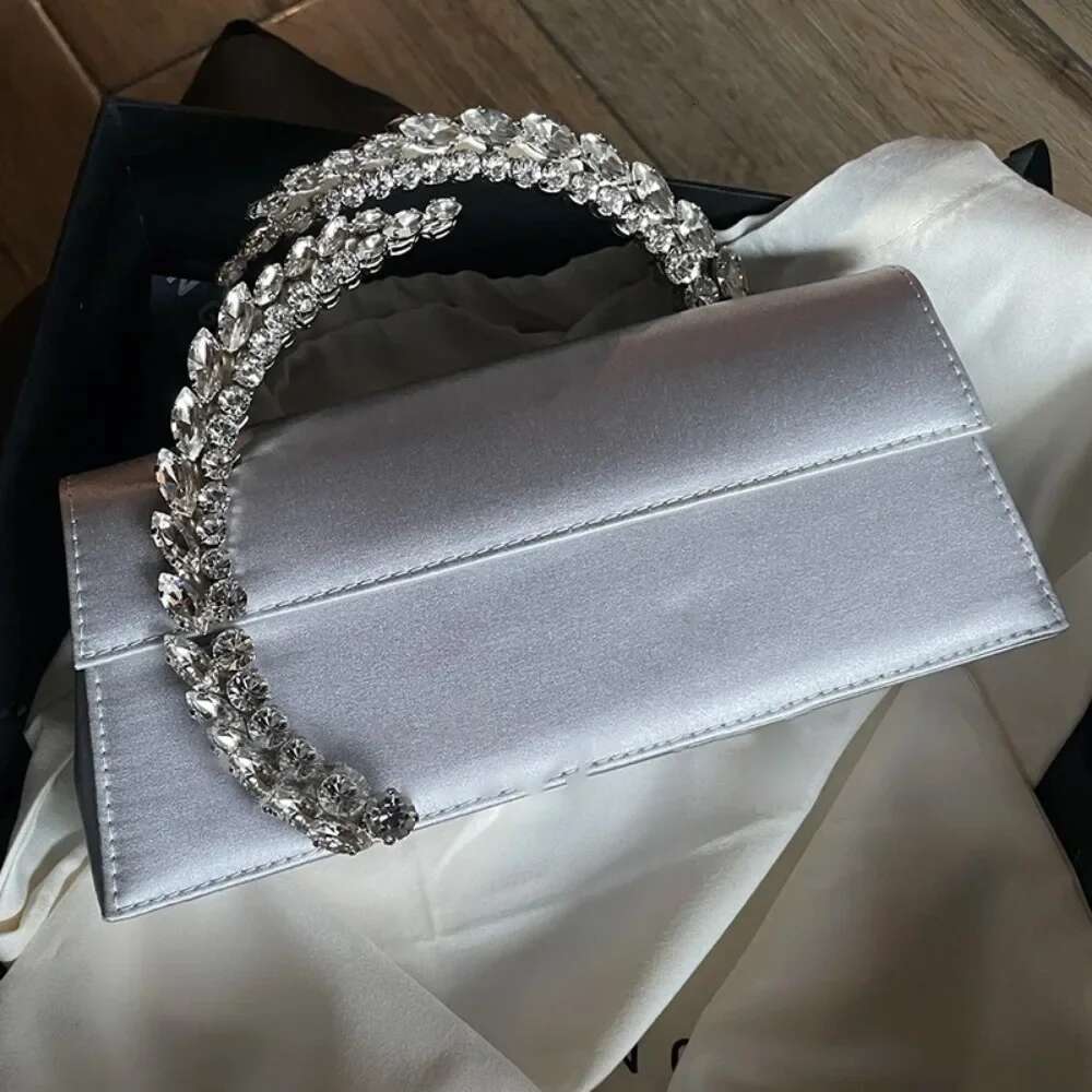 Literary Cover Type All-Match Trend Streetwear Wristlets Dias Shiny Korea Minority Satin Women Elegant Handbags