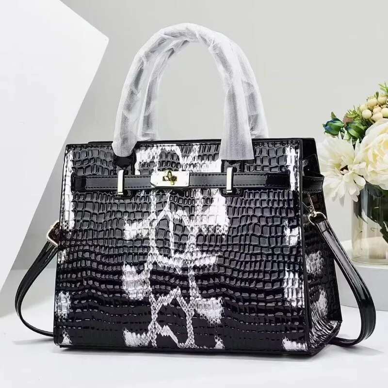New Snake Patterned Handbag, Personalized And Fashionable Shoulder Bag, Large Capacity Diagonal Cross Bag