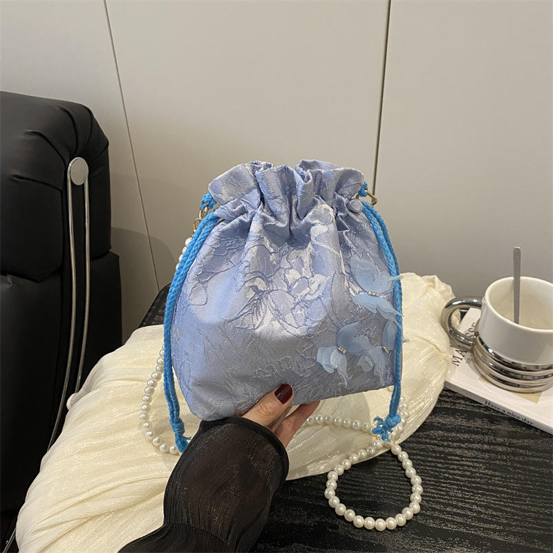 This Year's Popular Luxury Bag Fashion Pearl New Free Delivery Designer Bag Shoulder Crossbody 2025 Spring And Summer New Stylish Water Bucket Ba