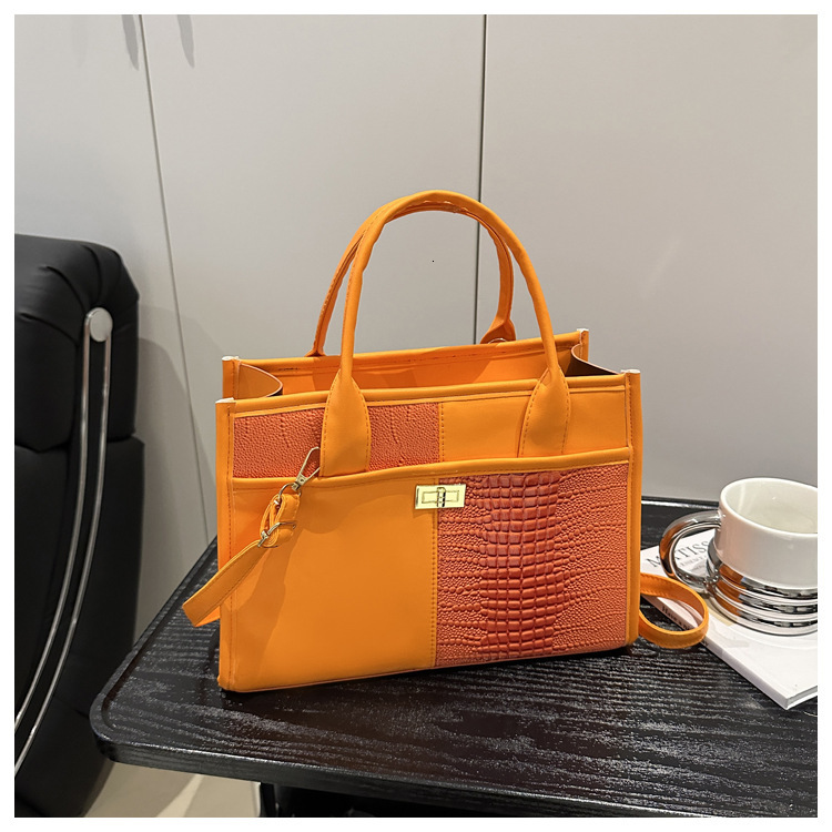 2025S Designer New Crocodile Pattern Splicing Fashion Trend Women Contrast Color Western Commuter Shoulder Crossbody Handbag Tote Bag
