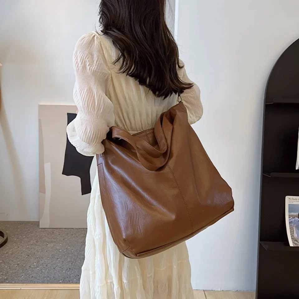 VONMONAN Fashion Big PU Leather Tote Bag for Women Trendy Female Simple Large High Capacity Retro Shoulder Side Bag Handbags M250520