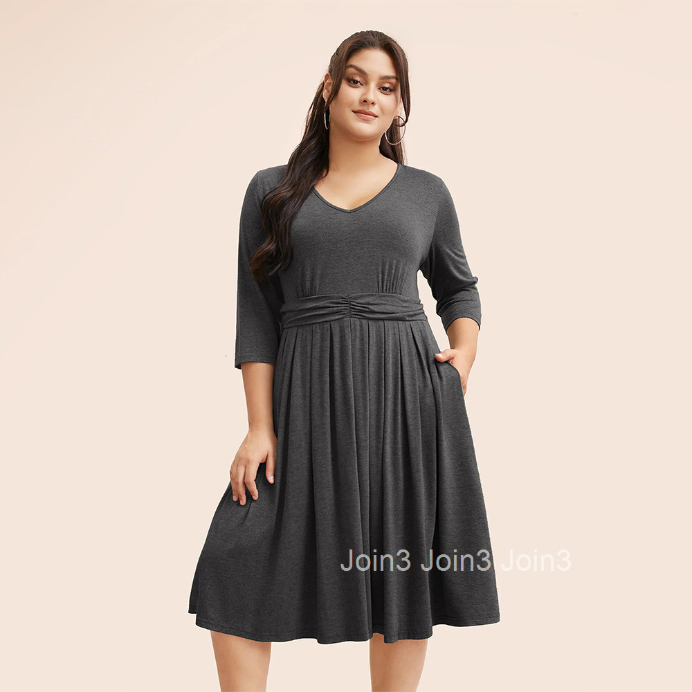 Autumn and Winter New Plus Size Womens Dress Commuting Waist Cinching Slimming Mid Length Skirt