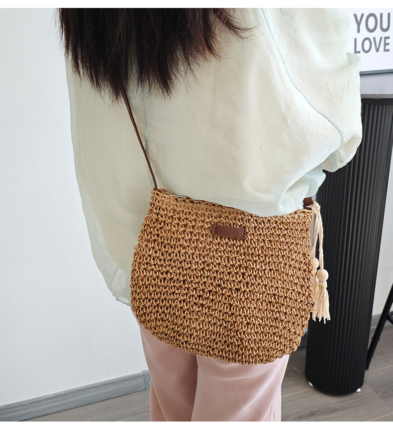2025S designer summer new ins simple trend hand crossbody fashion vacation beach forest grass woven women bag