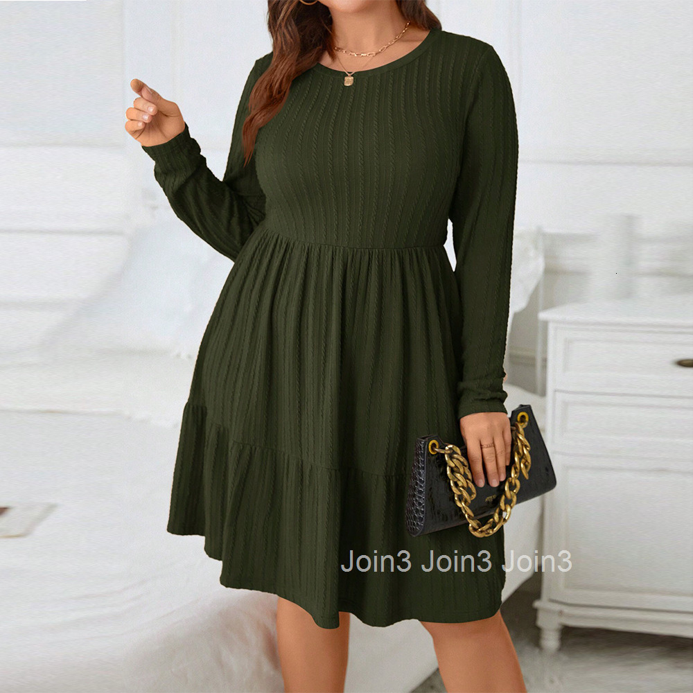 Plus Size Womens Fashionable and Minimalist Design Dress with Versatile Autumn and Winter Commuting Mid Length Skirt