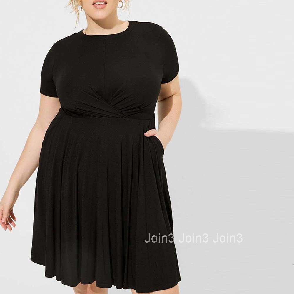Plus Size Womens Elegant Round Neck Short Sleeved Dress Summer New Collection Waist Cinching Pleated Short Skirt