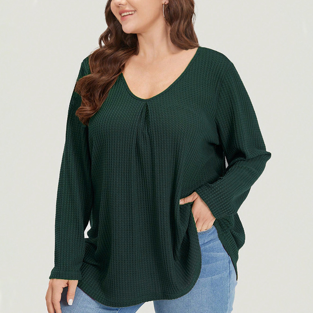 Plus Size Womens Simple Casual Style T-shirt for Autumn and Winter Commuting Loose and Slimming Base Top